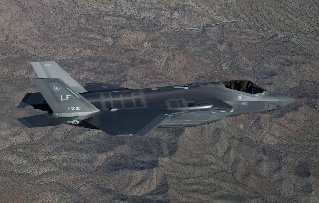 Фото обои истребитель, бомбардировщик, Lightning II, F-35