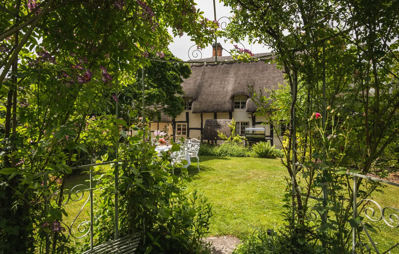 Фото обои Англия, сад, двор, коттедж, Cotswolds, luxury cottage, Worcestershire, Birlingham cottage