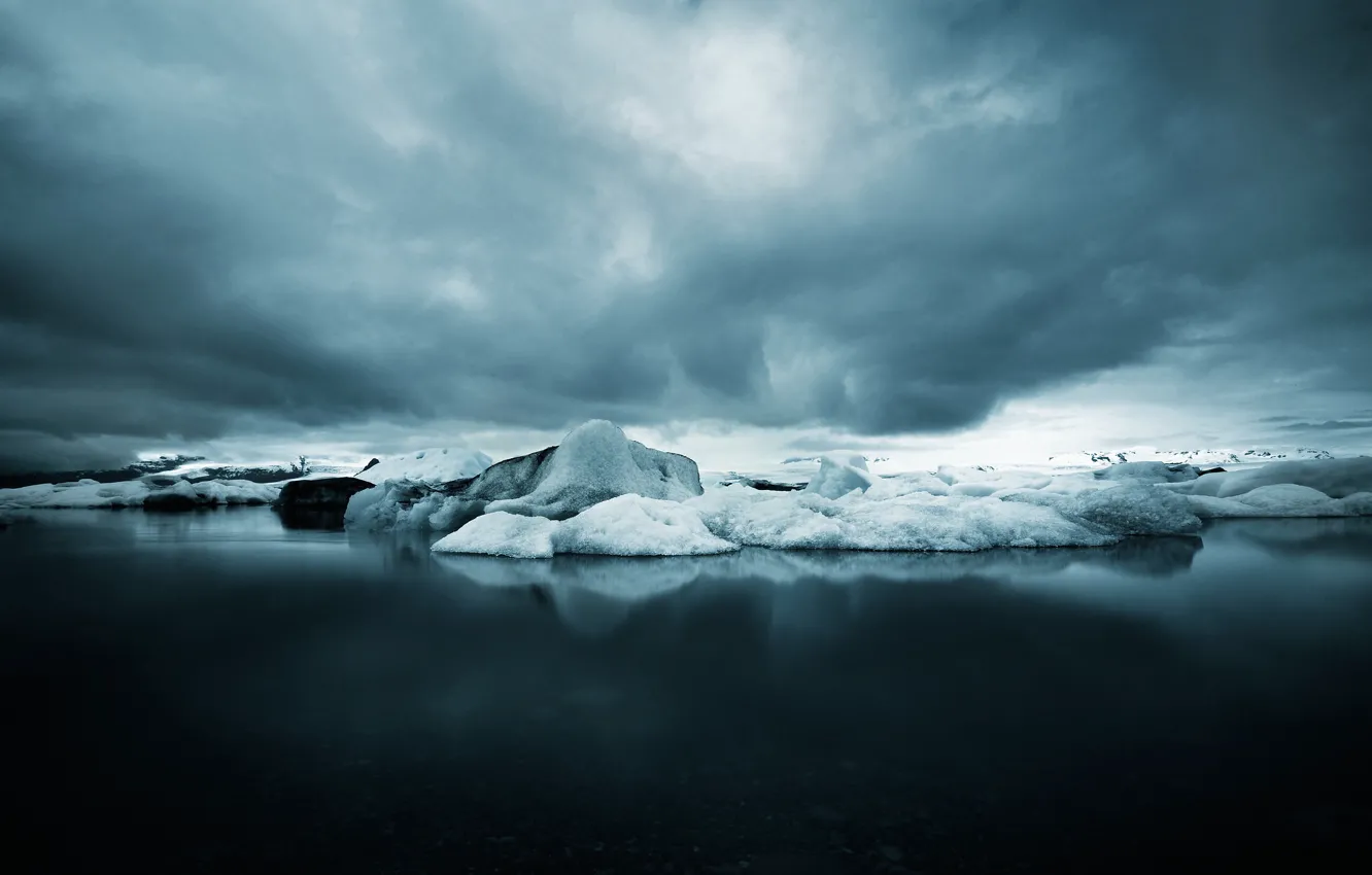 Фото обои лед, море, буря, серые облака
