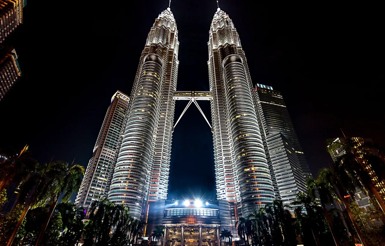 Фото обои ночь, город, огни, башни, Малайзия, Куала Лумпур