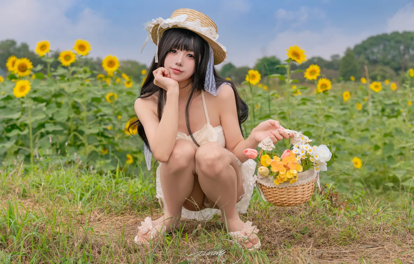 Фото обои Asian, model, women, upskirt, sunflowers, women outdoors, sunflower field, Nian Tuanzitu