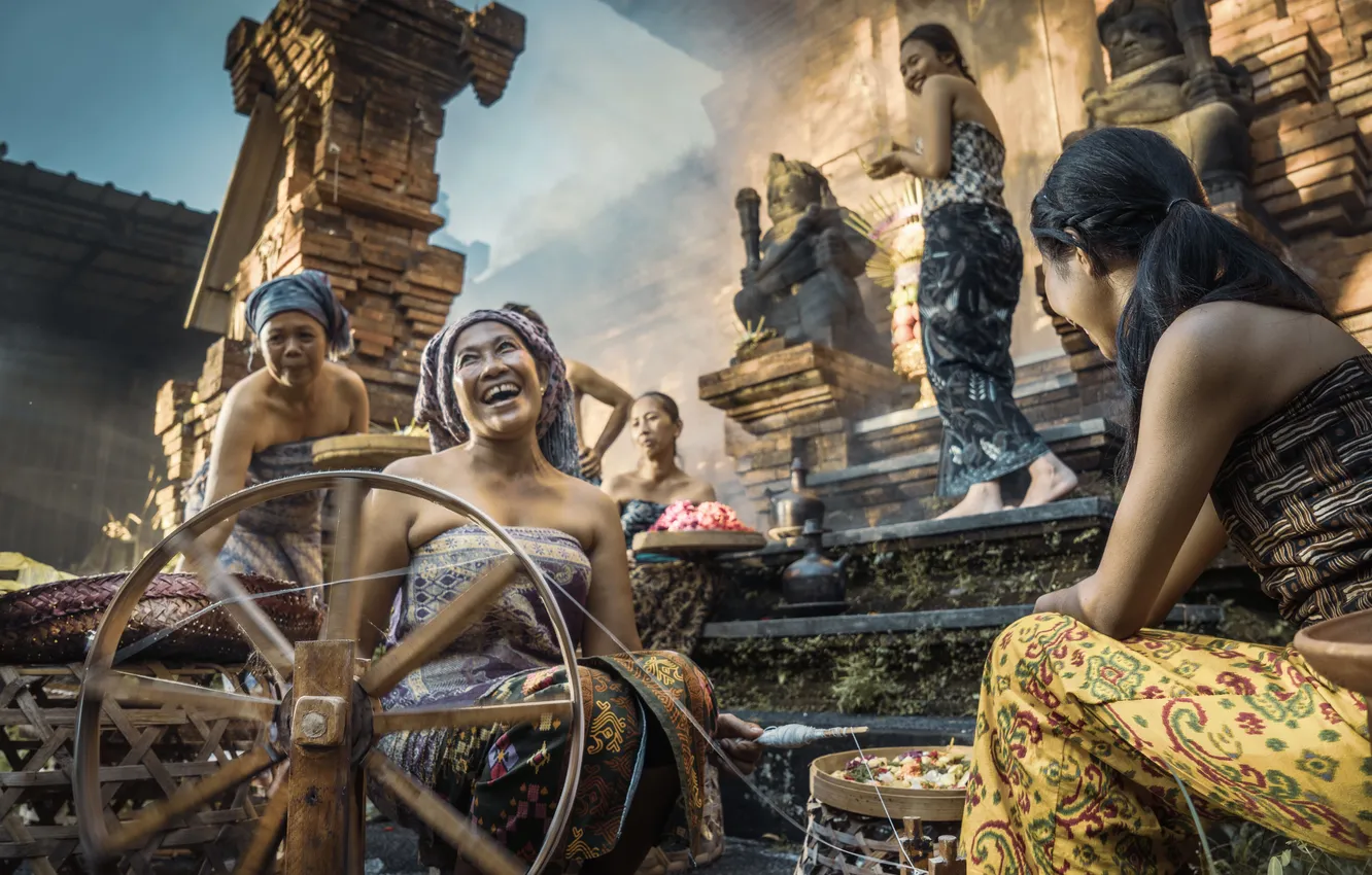 Фото обои National Geographic Partners, people, village