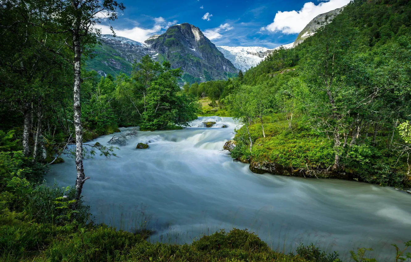 Фото обои небо, облака, деревья, горы, Норвегия, речка, Norway, Meltwater