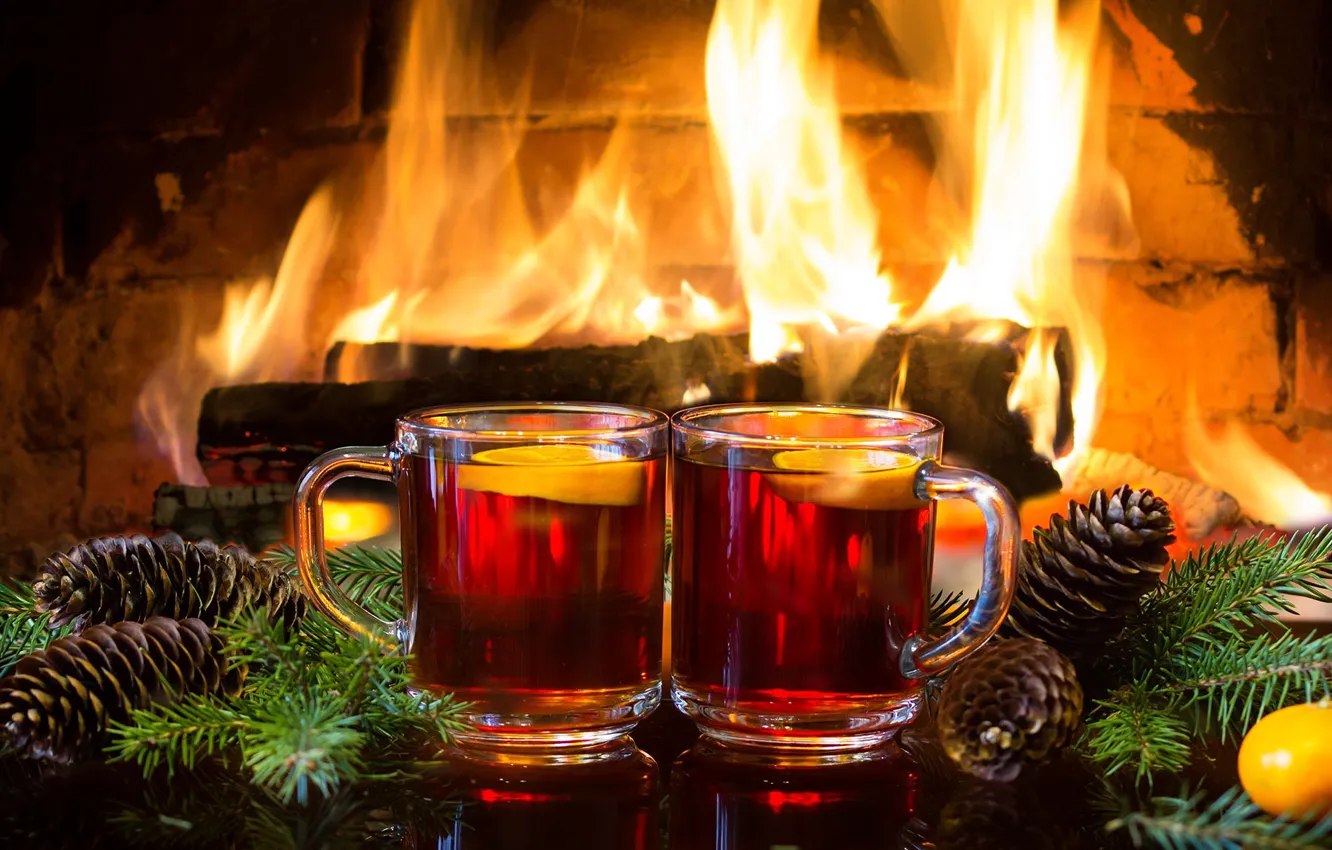Фото обои ветки, тепло, Новый Год, Рождество, камин, шишки, уютно, горячий чай с лимоном