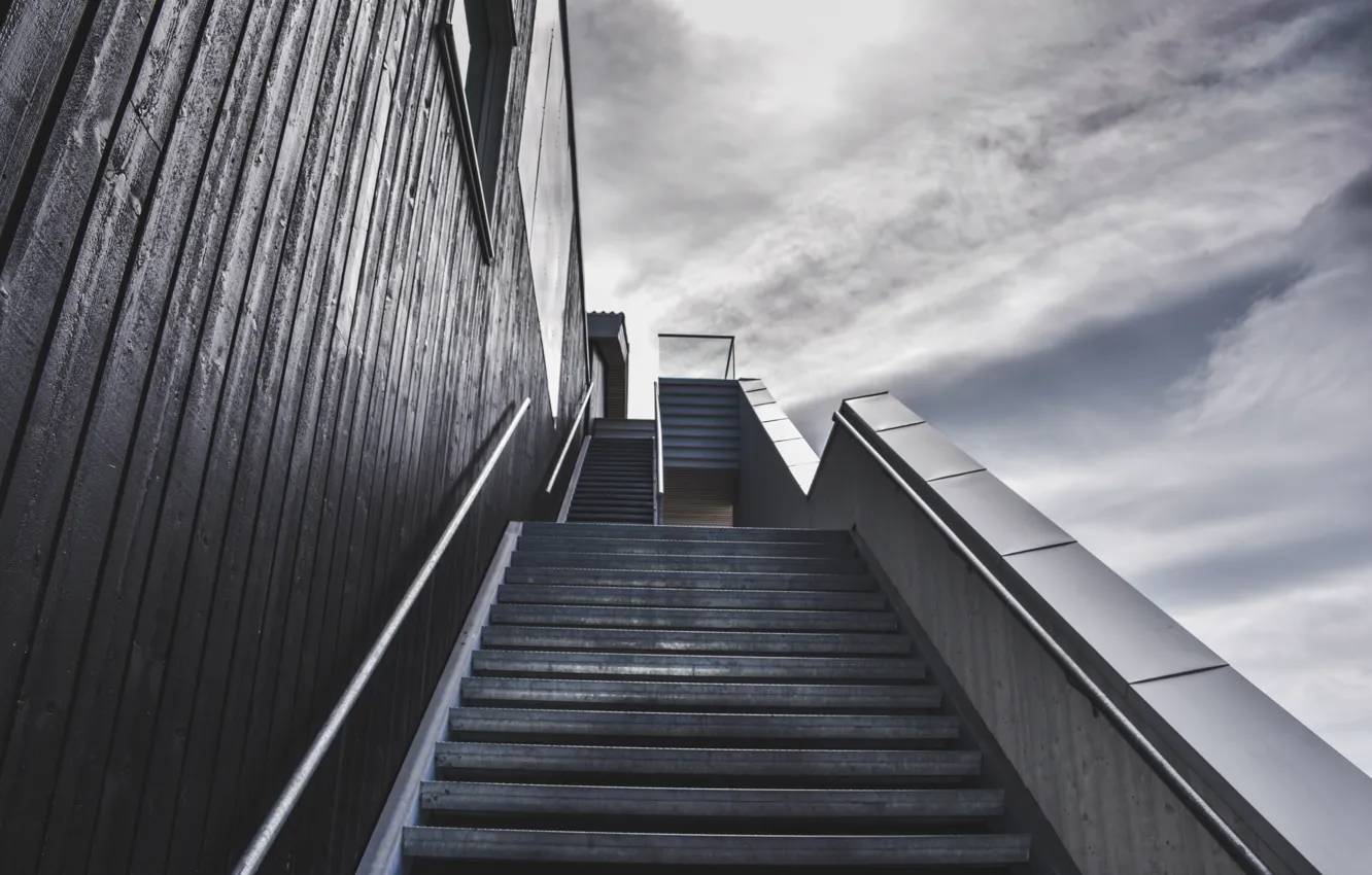 Фото обои sky, stairs, gray and black colors