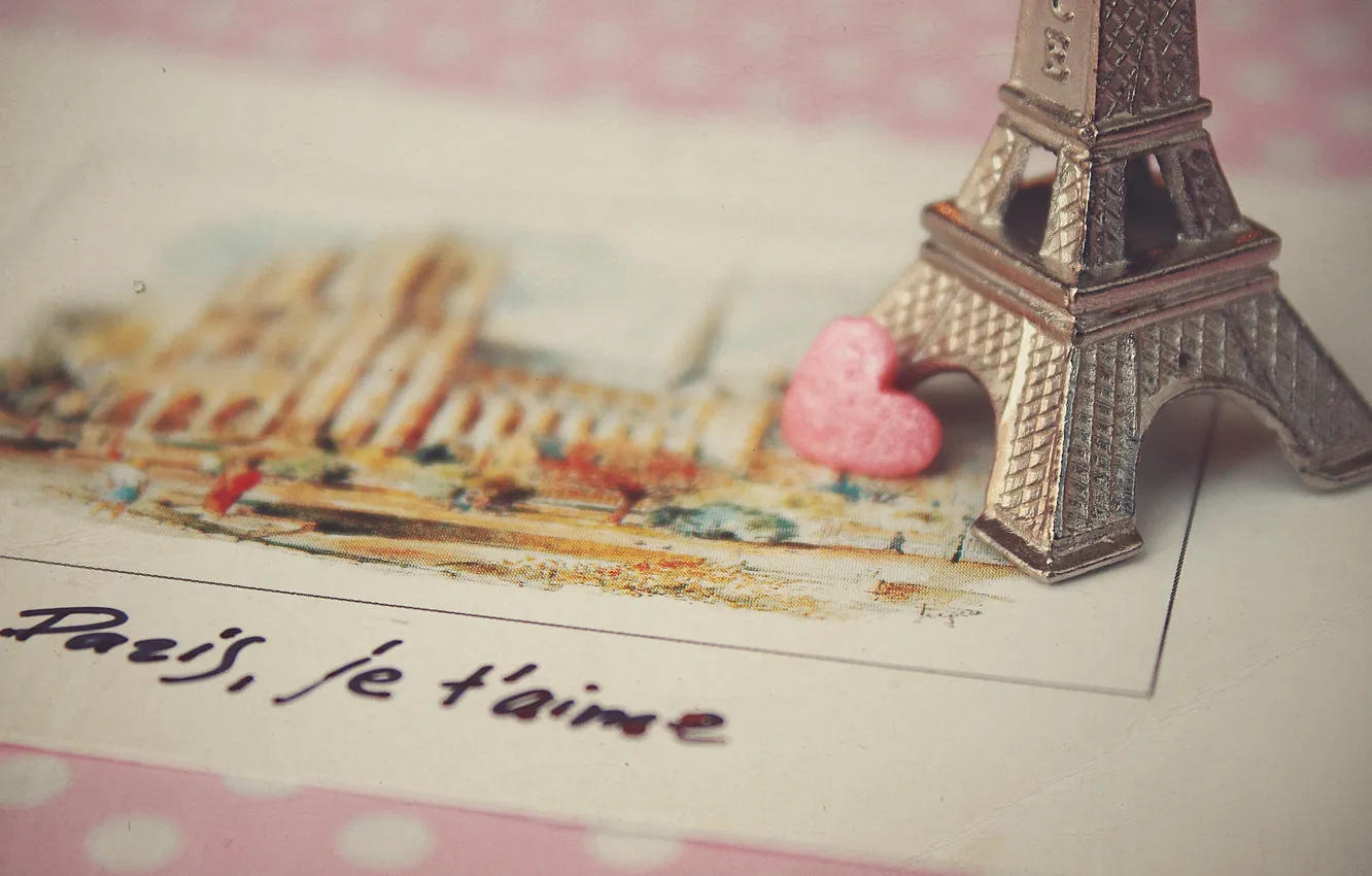 Фото обои макро, Париж, сердечко, картинка, запись, Эйфелевая башня