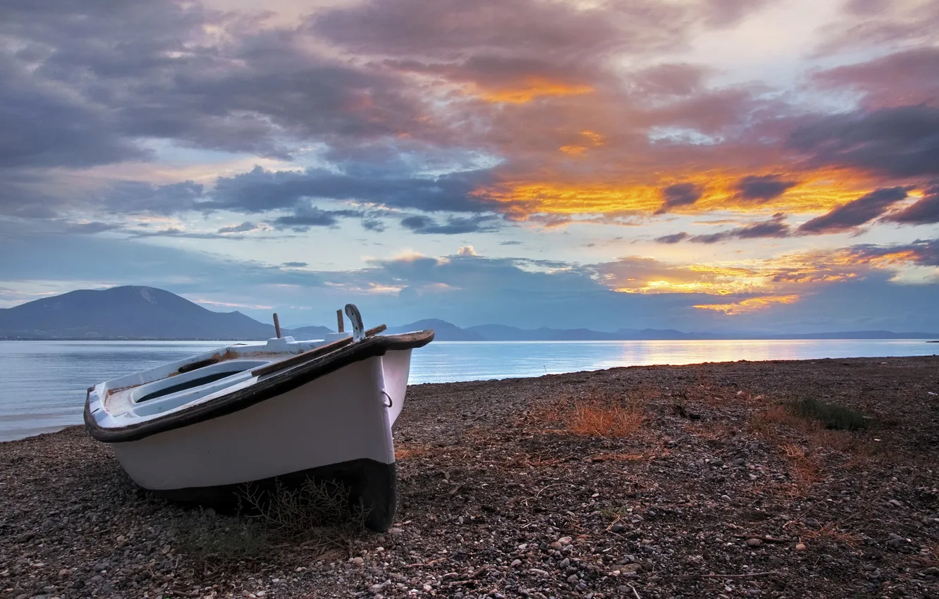 Фото обои горы, рассвет, лодка, Греция, залив