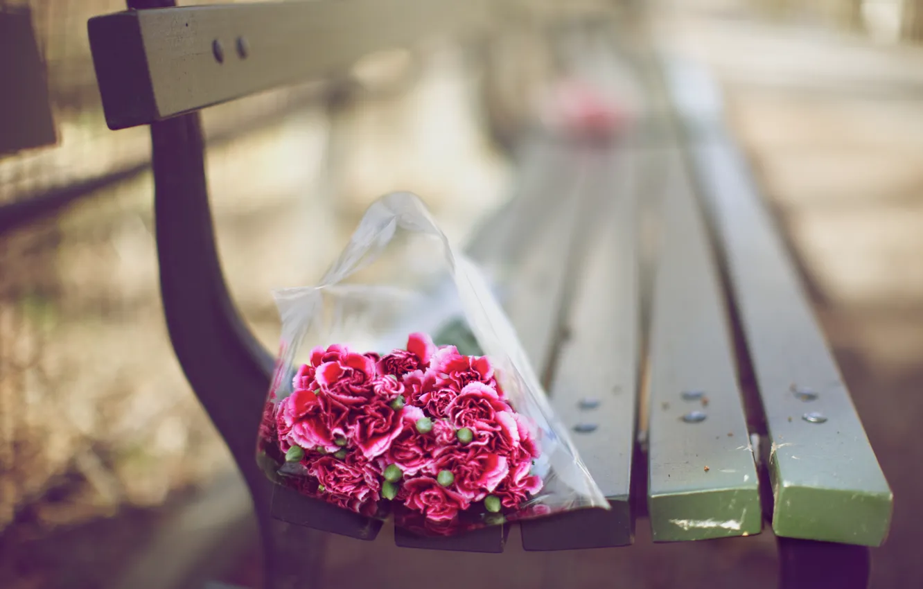 Фото обои цветы, скамейка, настроение, обои, букет, размытость, лавочка, боке