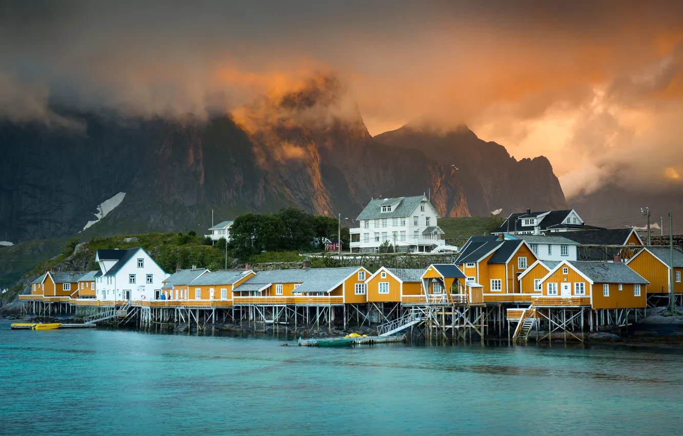 Фото обои горы, город, дома, Норвегия, поселение, фьорд