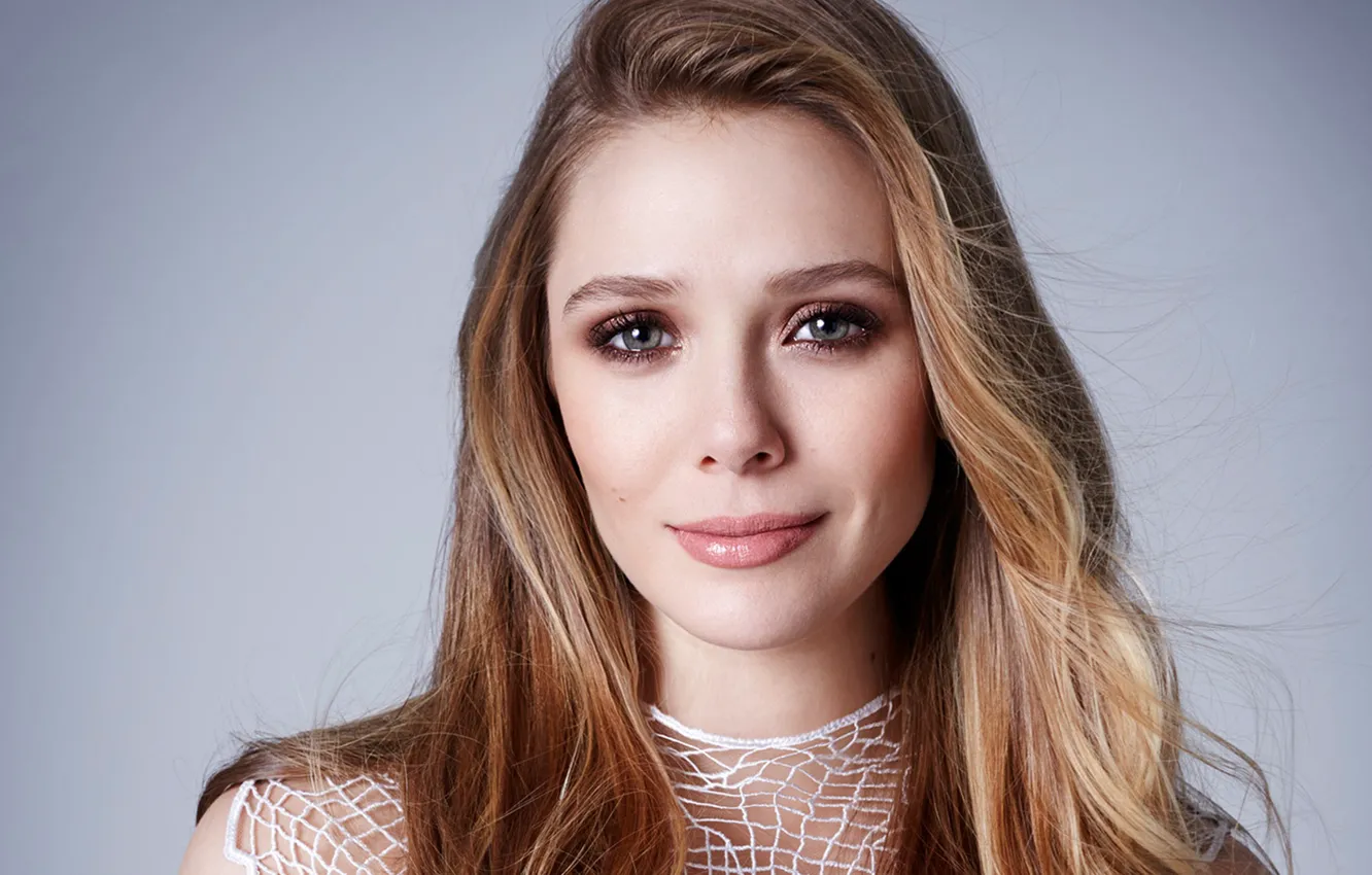 Фото обои взгляд, поза, макияж, hair, Elizabeth Olsen, Элизабет Олсен