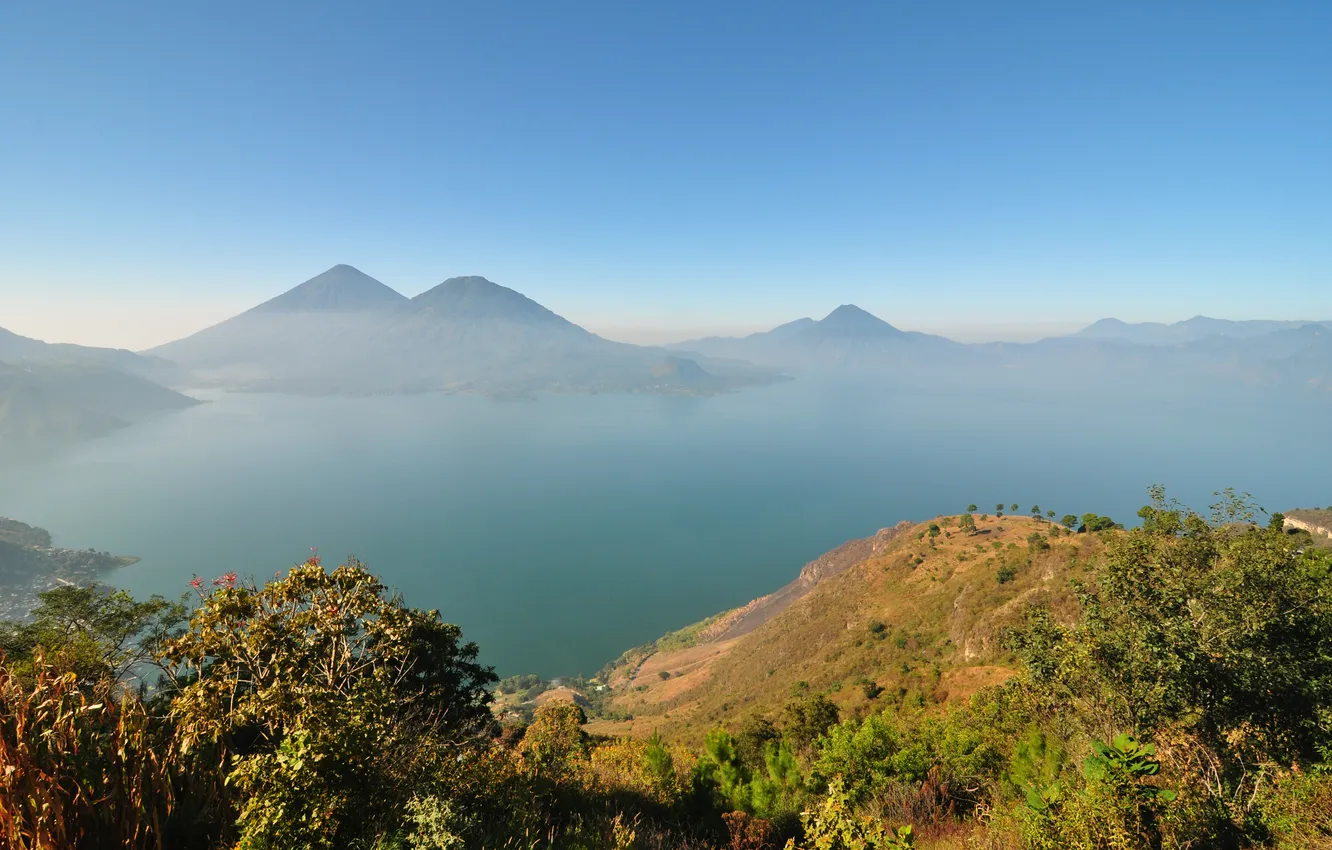 Фото обои природа, туман, Гватемала, горное озеро, Lago de Atitlán Guatemala, Атитлан