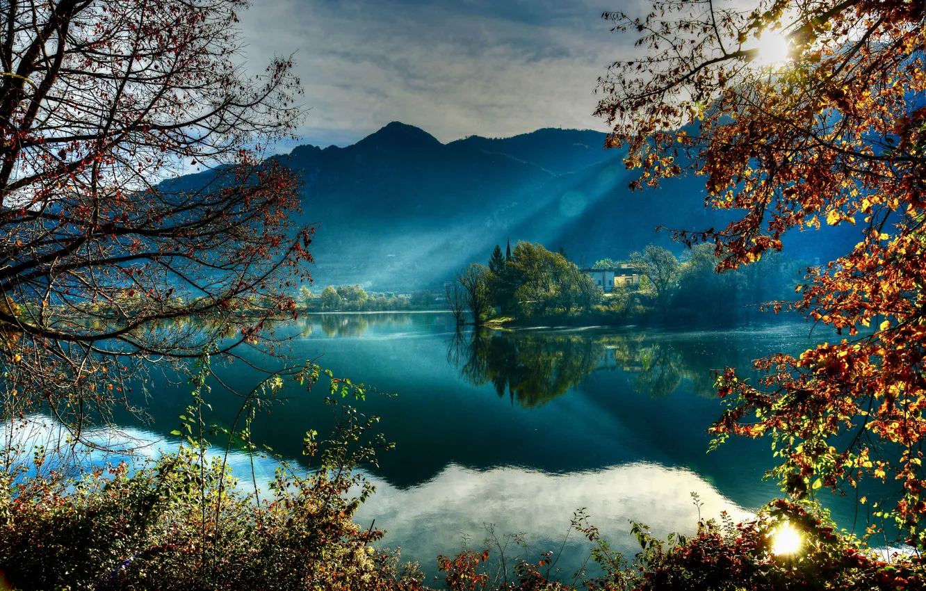 Фото обои осень, деревья, пейзаж, горы, ветки, природа, озеро, Италия