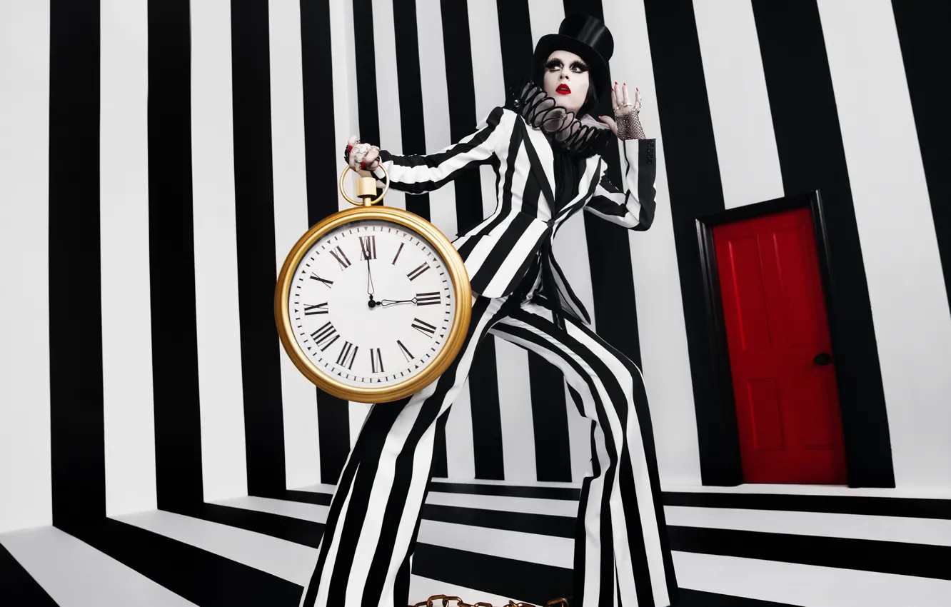 Фото обои девушка, полосы, часы, будильник, Стиль, черно белое