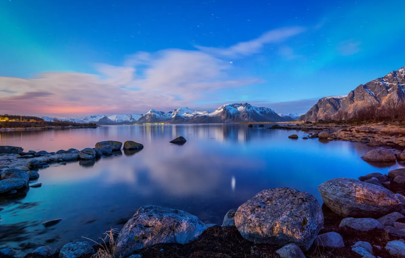 Фото обои вода, пейзаж, горы, природа, камни, Норвегия, залив, Лофотенские острова