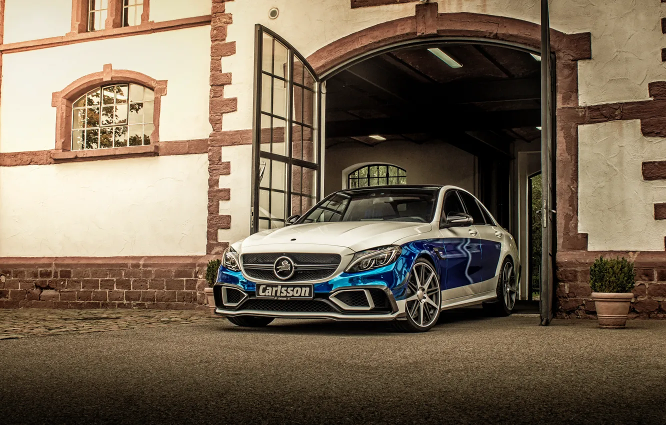 Фото обои Mercedes-Benz, ворота, мерседес, Carlsson, 2015, C-Class, W205, Rivage