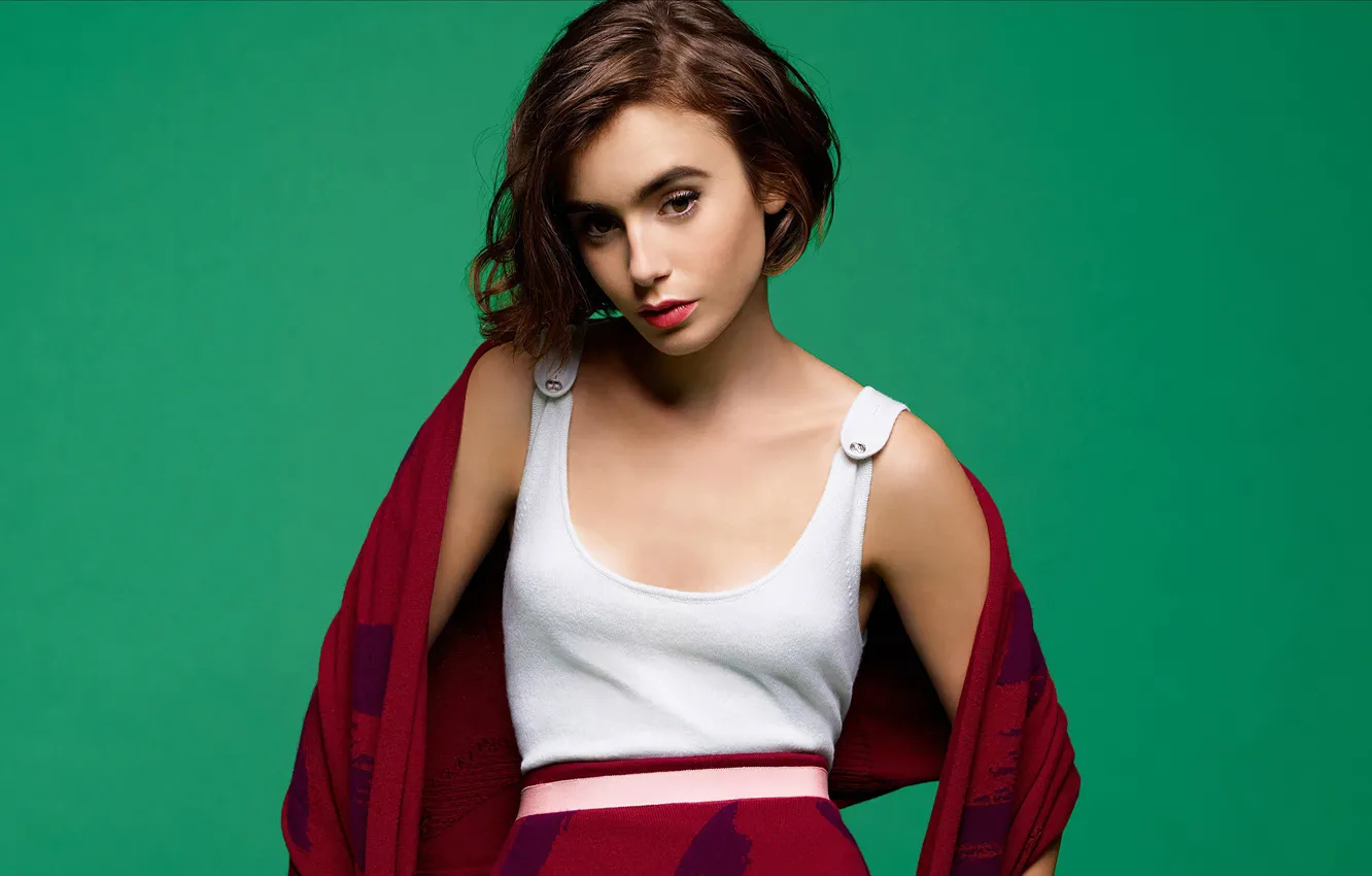 Фото обои взгляд, девушка, лицо, поза, макияж, Lily Collins