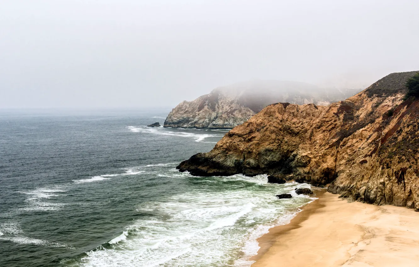 Фото обои песок, пляж, вода, туман, океан, побережье, гора, Калифорния
