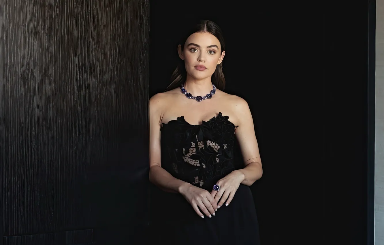 Фото обои девушка, фон, дама, Lucy Hale