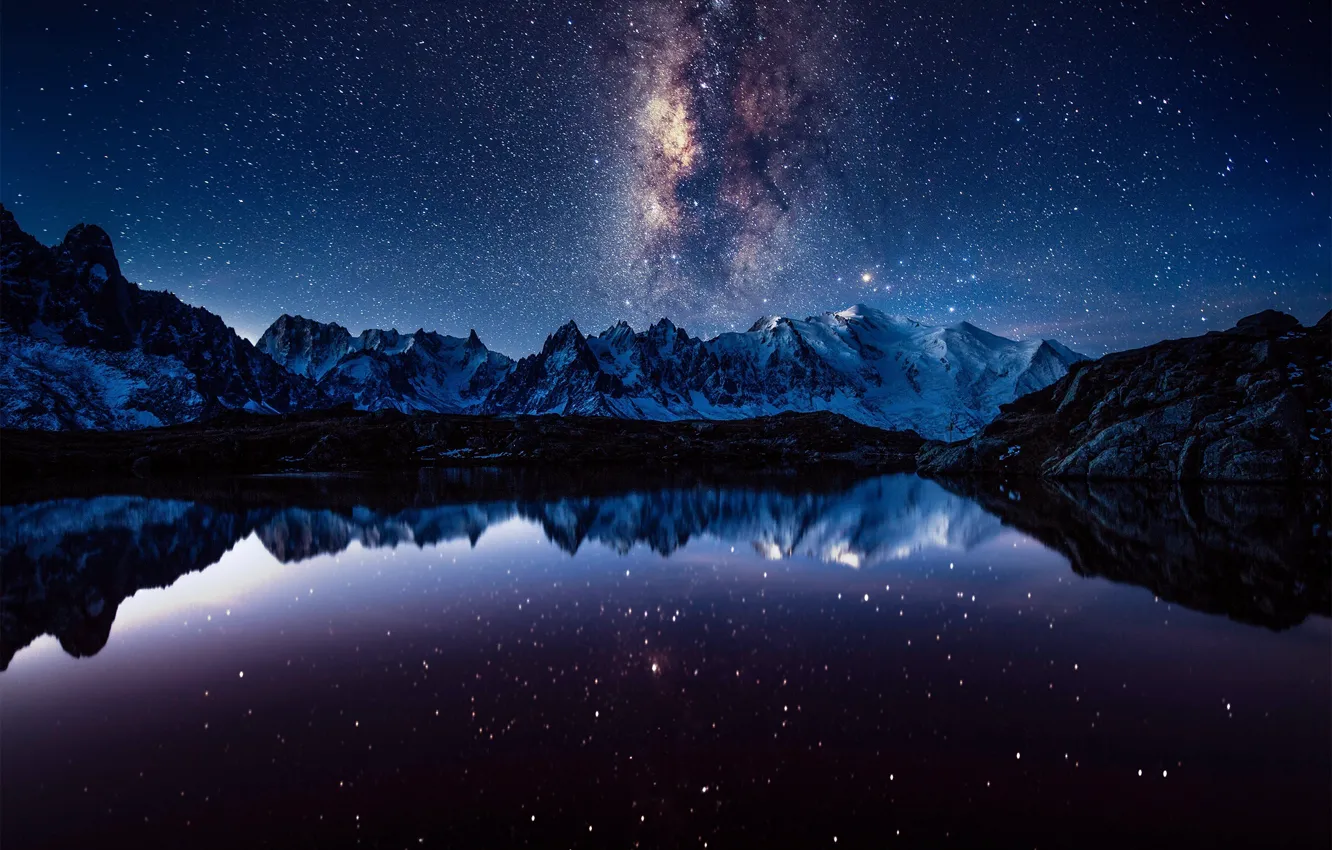 Фото обои небо, звезды, горы, ночь, млечный путь