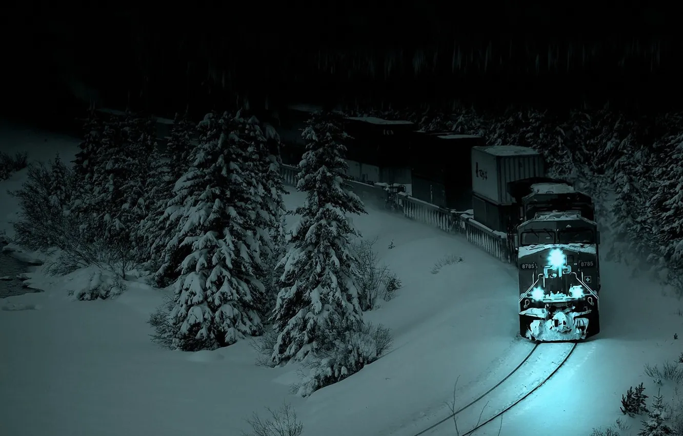 Фото обои light, night, winter, train, locomotive, 5k