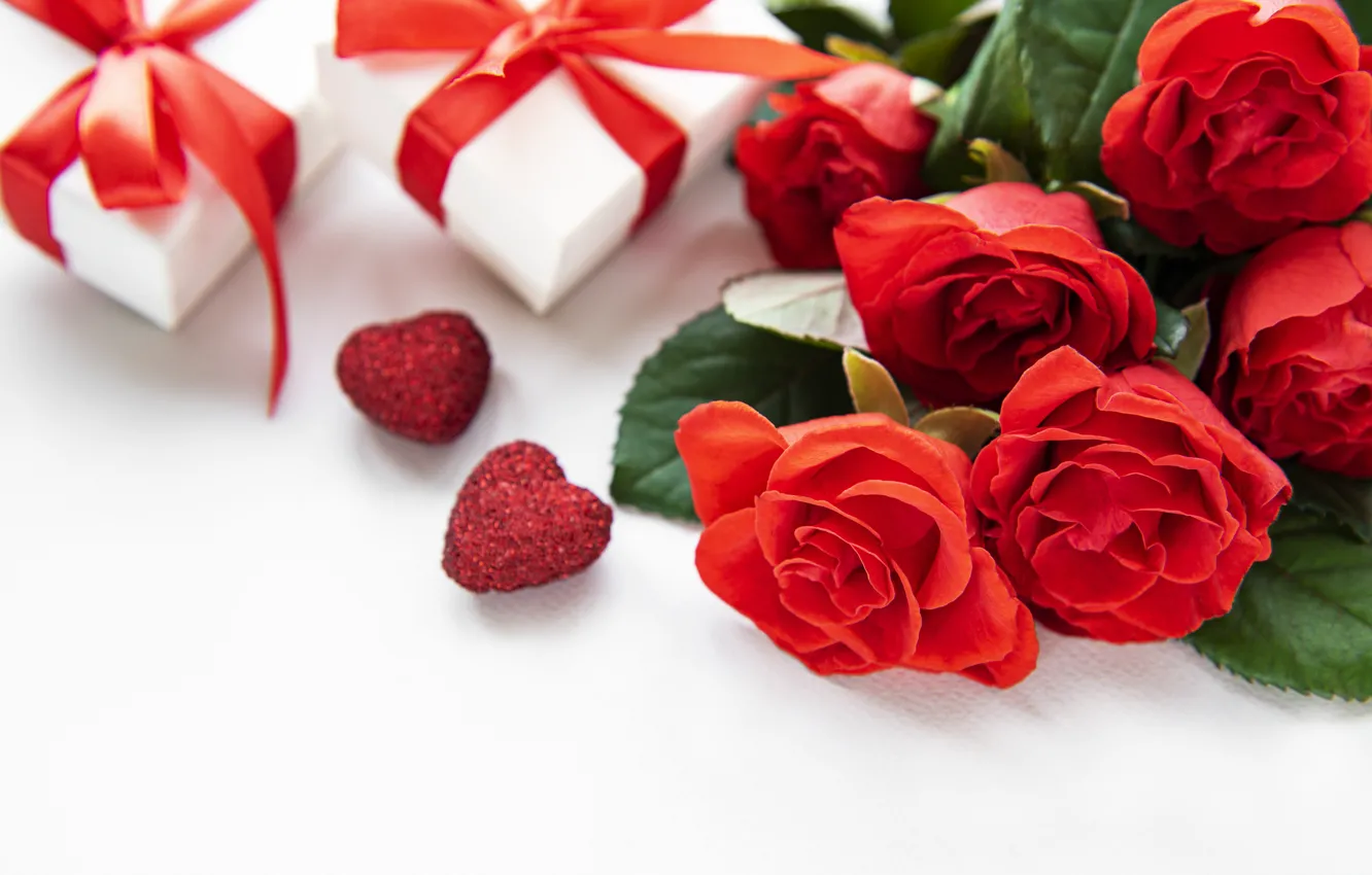 Фото обои розы, подарки, сердечки, красные, День Валентина, Olena Rudo