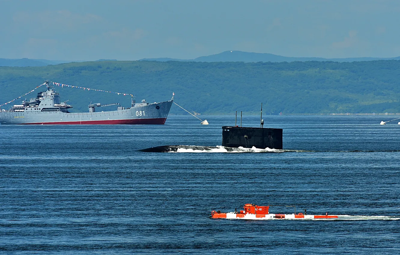 Фото обои десантный корабль, субмарины, день вмф, тихоокеанский флот