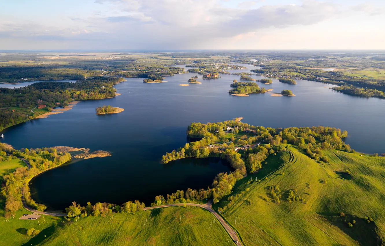 Фото обои поля, красота, озера, панорама, Литва, Trakai Historical National Park