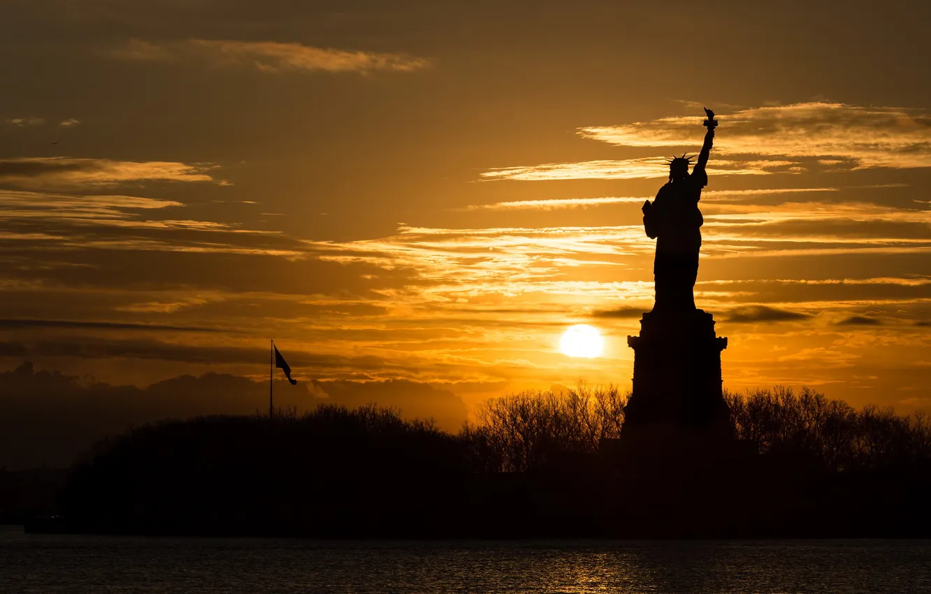 Фото обои United States, Sunrise, Statue of Liberty, Silhouette, Lady Liberty