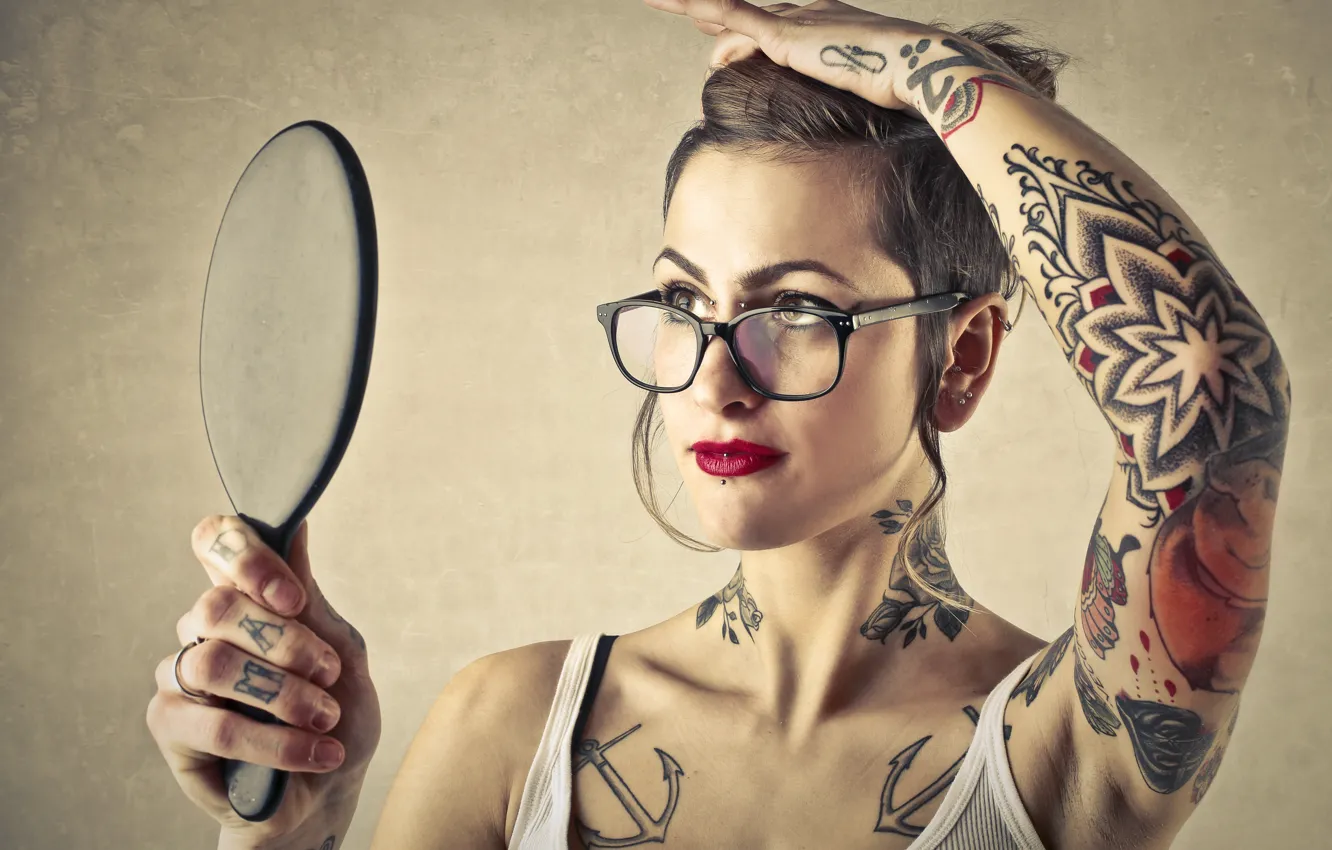 Фото обои hair, tattoos, mirror