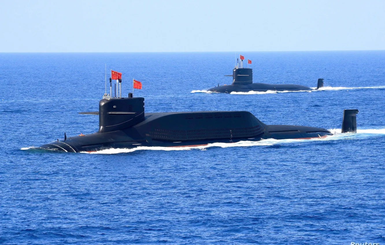 Фото обои Волны, Флаг, ПЛАРБ, Атомная подводная лодка, ВМС КНР, Подводные лодки проекта 094 «Цзинь»
