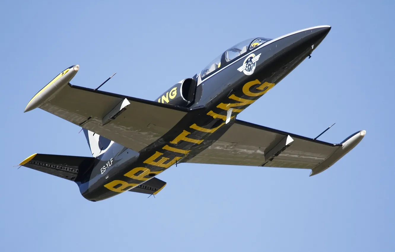 Фото обои самолёт, «Альбатрос», Albatros, учебно-боевой, Aero L-39C