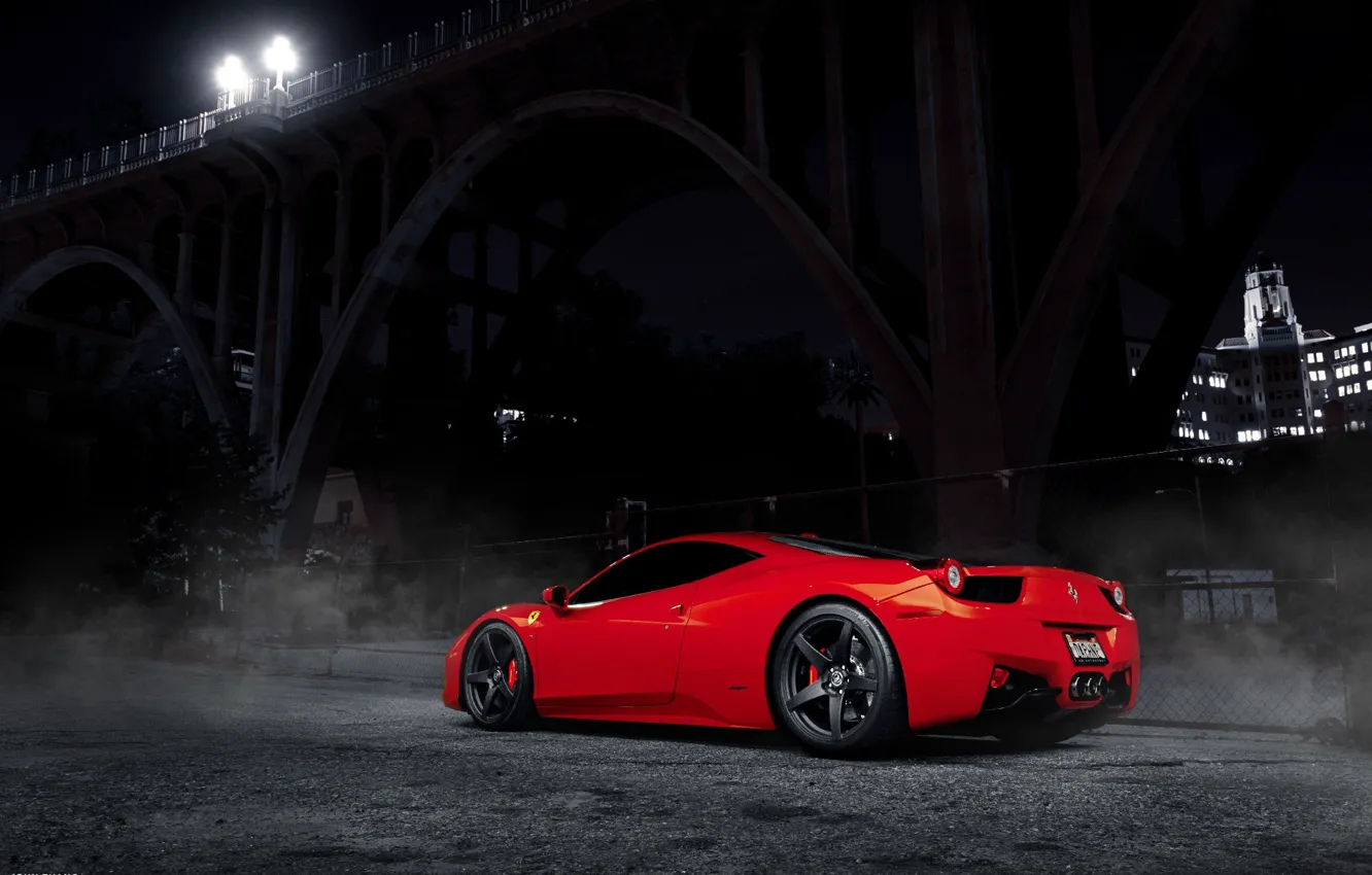 Фото обои свет, ночь, мост, огни, Ferrari, красная