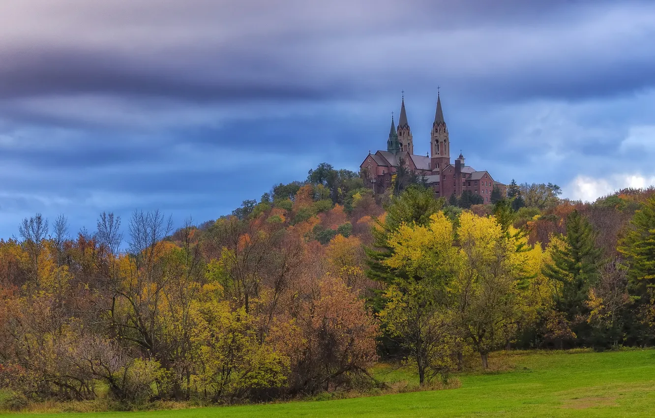 Фото обои осень, лес, небо, деревья, замок, башня, холм, церковь