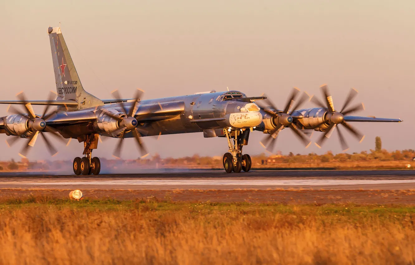 Фото обои бомбардировщик, ракетоносец, Туполев, Ту-95, Tu-95