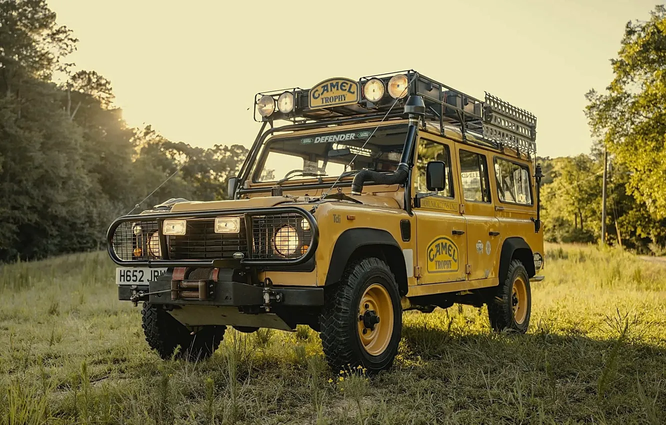 Фото обои Land Rover, Defender 110, Camel Trophy