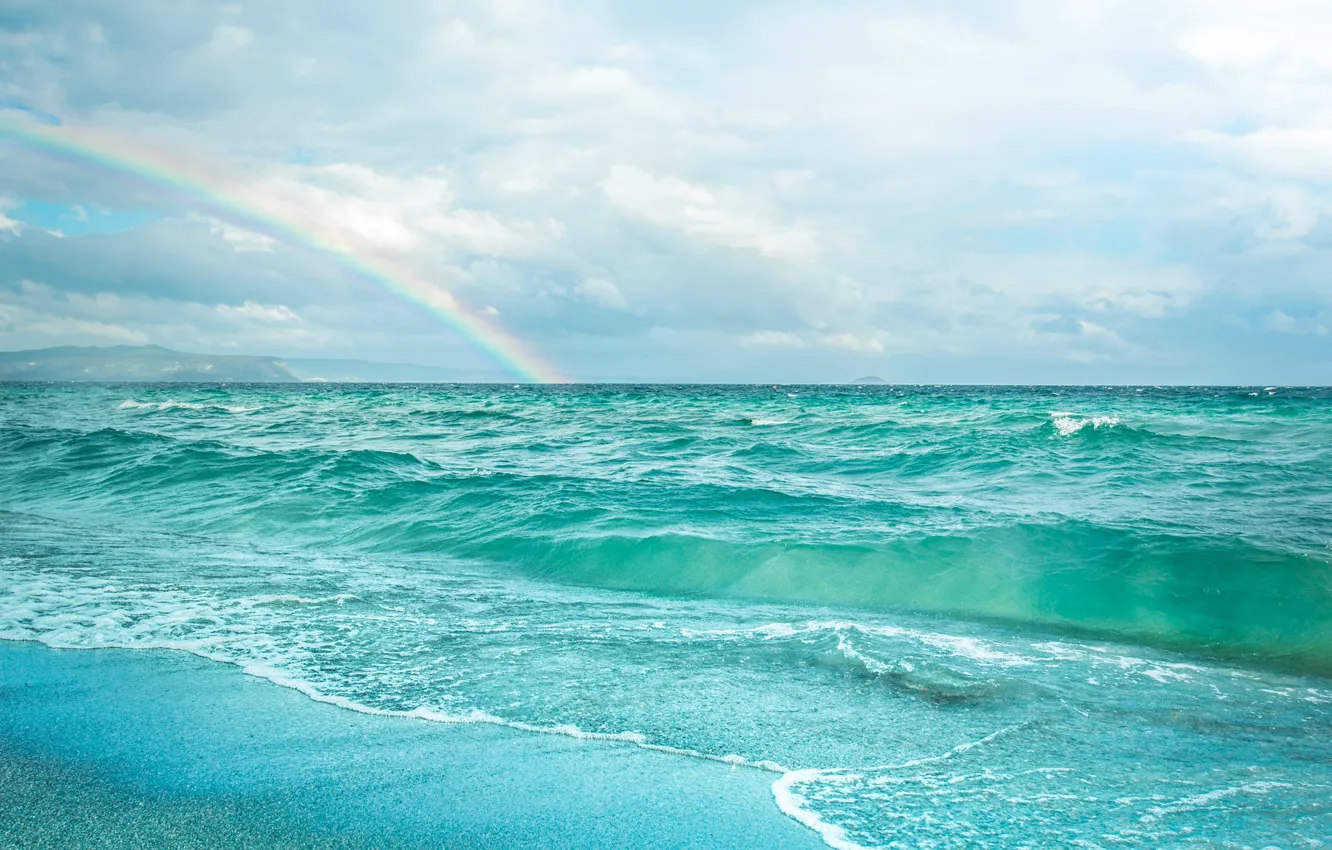 Фото обои море, пляж, небо, облака, океан, птица, радуга