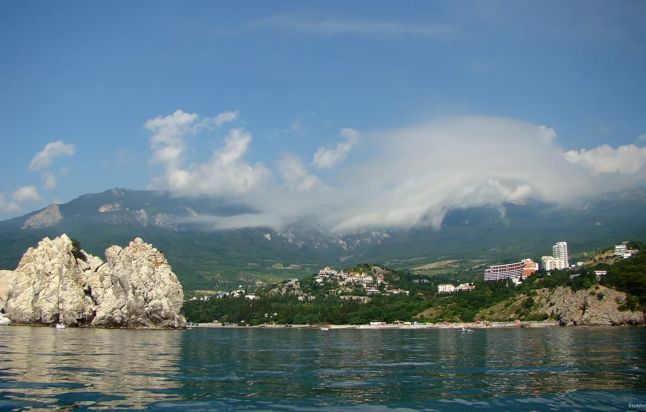 Фото обои горы, город, Море, Скалы