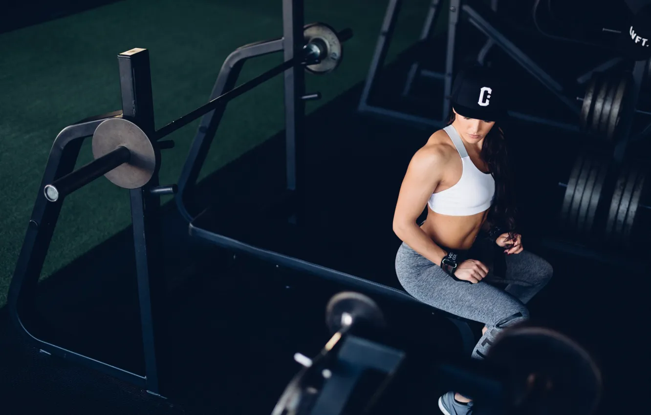 Фото обои brunette, pose, gym