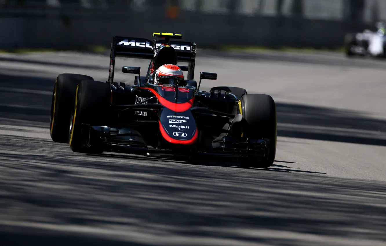 Фото обои McLaren, Тень, Formula 1, Jenson Button, MP4-30