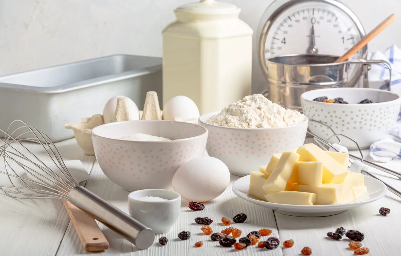 Фото обои стол, доски, яйца, тарелка, кухня, посуда, сахар, миска