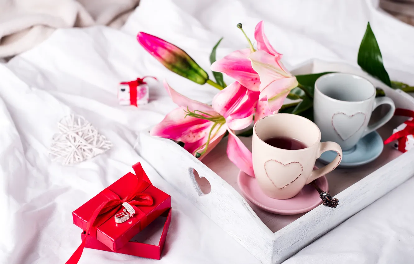 Фото обои цветы, подарок, кофе в постель