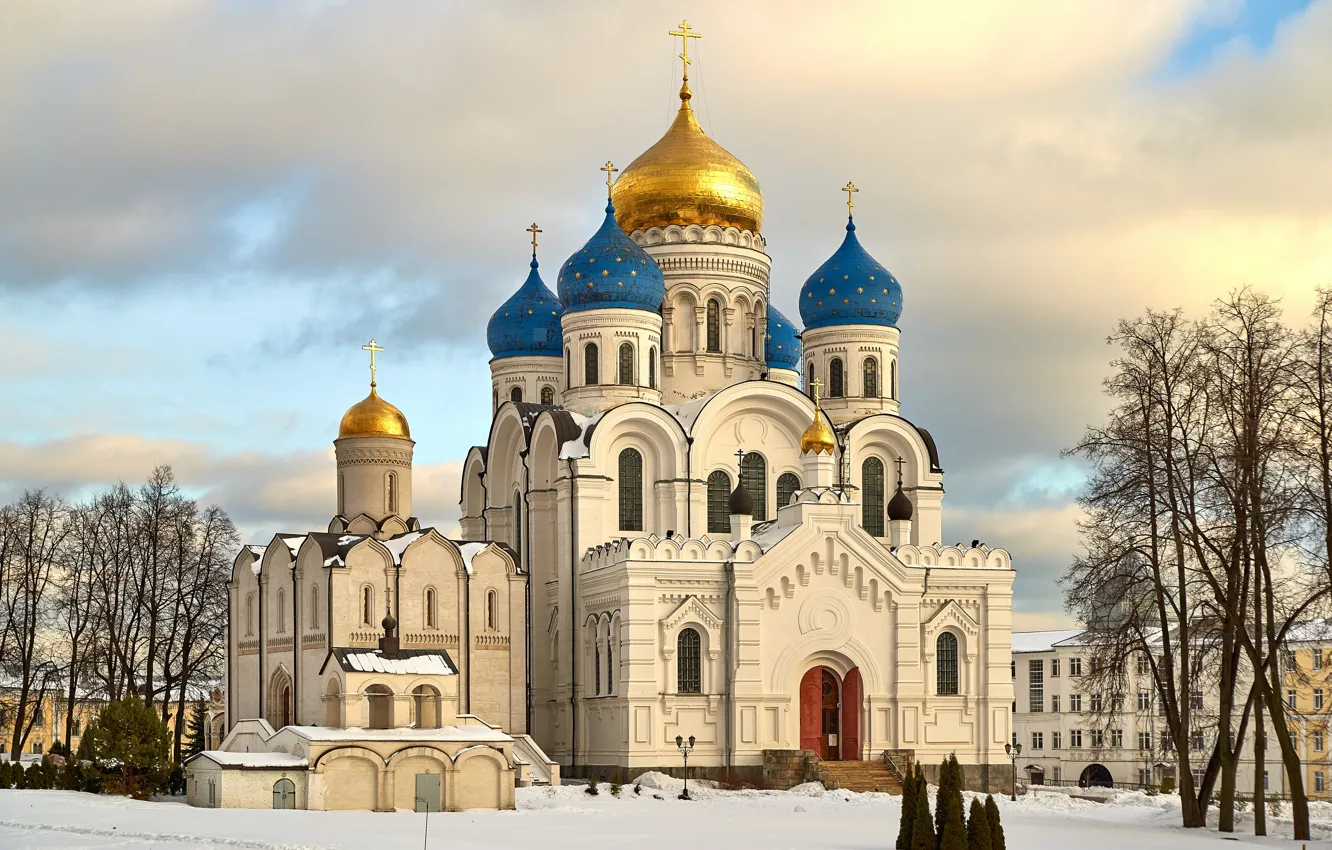 Фото обои церковь, купола, Николо-Угрешский монастырь, Дзержинск