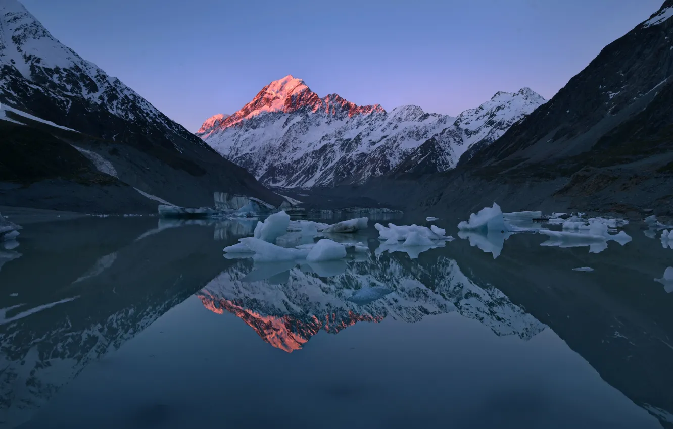 Фото обои свет, отражения, горы, озеро, лёд, Новая Зеландия, пики, остров Южный