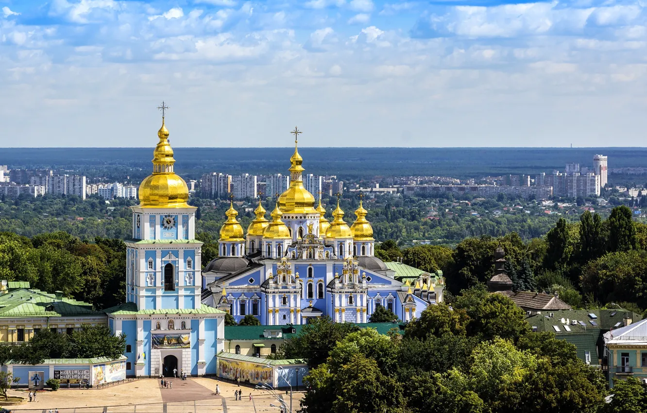 Фото обои небо, деревья, дома, панорама, Украина, монастырь, Киев, колокольня