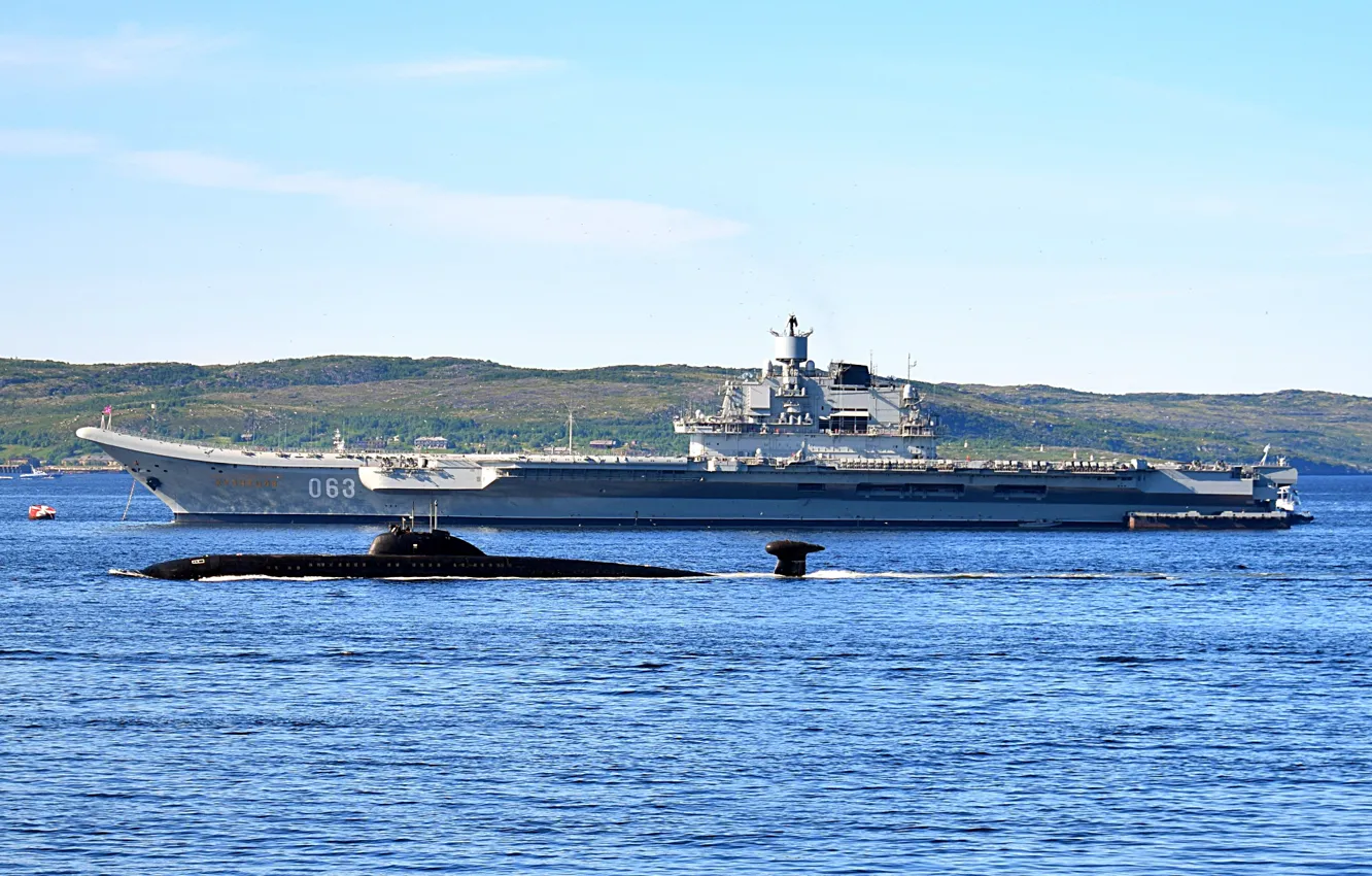 Фото обои субмарина, крейсер, авианесущий, Адмирал Кузнецов, Обнинск