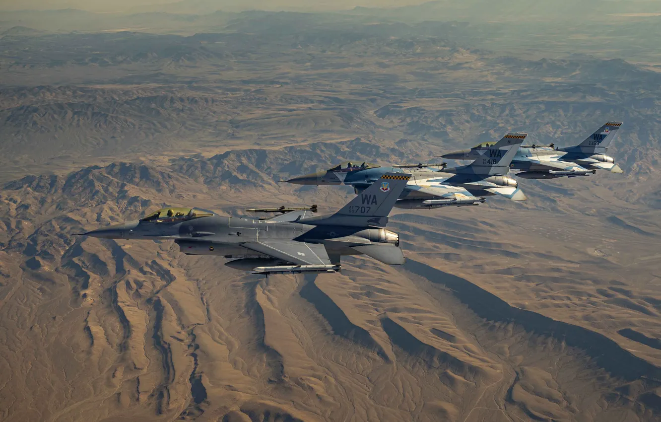 Фото обои ВВС США, General Dynamics F-16 Fighting Falcon, истребитель четвёртого поколения, американский многофункциональный лёгкий