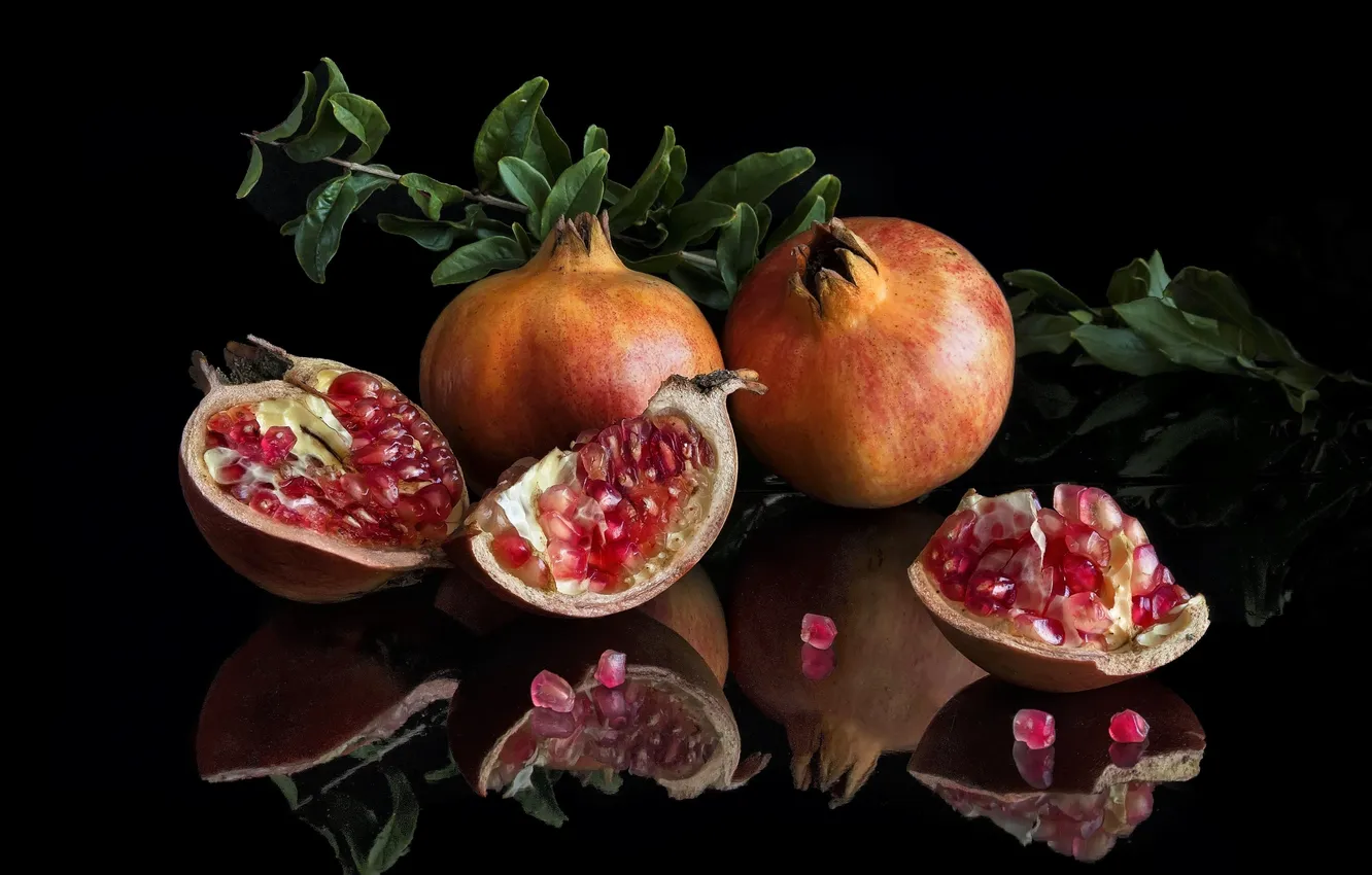 Фото обои отражение, зерна, фрукт, плод, гранат