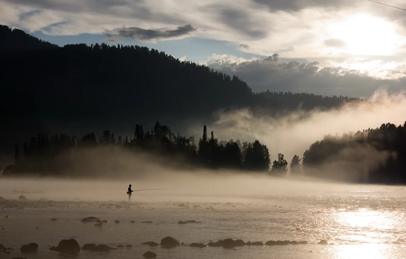 Фото обои туман, река, рыбалка