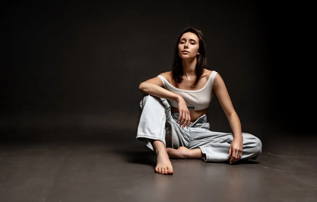 Фото обои studio, barefoot, women, tank top, bare shoulders, Konstantin Knyazev, Anastasia Grinenko