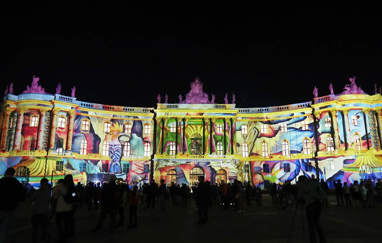 Фото обои Германия, 2018, Берлин, Старая библиотека, Berlin Festival of Lights, площадь Бабеля